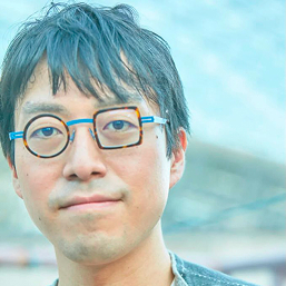 成田 悠輔